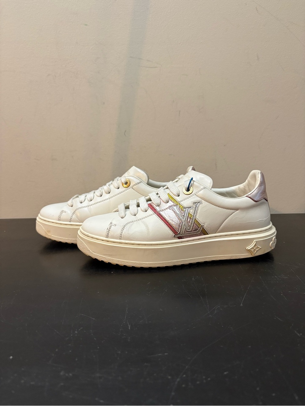Louis Vuitton LV Time Out Stripe Logo Leather Sneakers White